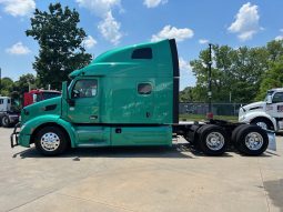 Used 2021 Peterbilt 579 Sleeper in Charlotte North Carolina