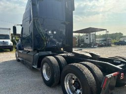 Used 2017 International Prostar Sleeper in Houston Texas