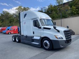 Used 2020 Freightliner Cascadia 126 Sleeper in North Bergen New Jersey