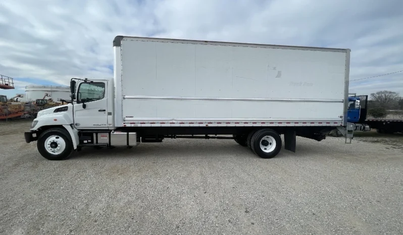 
								Used 2018 Hino 268 Box Truck in Houston Texas full									