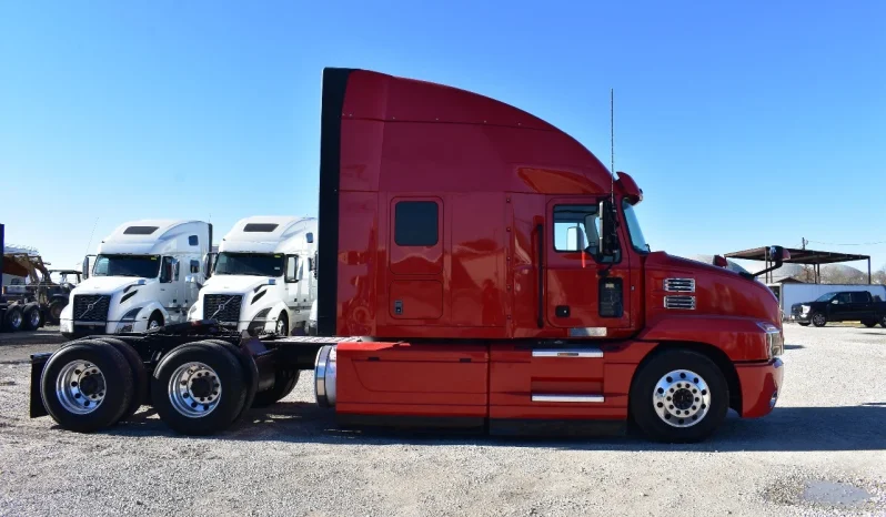 
								Used 2020 Mack ANTHEM Sleeper in Houston Texas full									