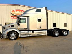 Used 2021 Peterbilt 579 Sleeper in Joplin Missouri