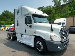 Used 2017 Freightliner Cascadia 125 Sleeper in North Bergen New Jersey