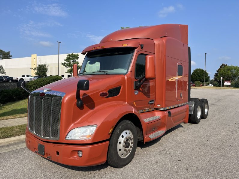 
								Used 2020 Peterbilt 579 Sleeper in Dunn North Carolina full									