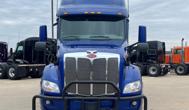 
								Used 2020 Peterbilt 579 Sleeper in Jeffersonville Indiana full									