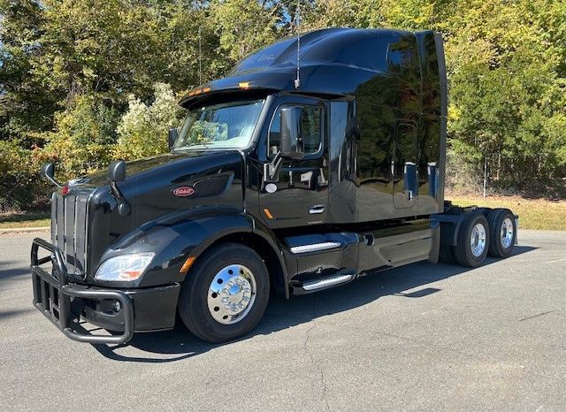 
								Used 2021 Peterbilt 579 Sleeper in Charlotte North Carolina full									