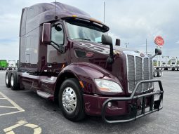 Used 2021 Peterbilt 579 Sleeper in Sauget Illinois