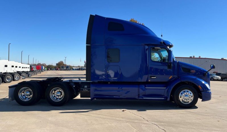 
								Used 2021 Peterbilt 579 Sleeper in Strafford Missouri full									