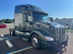 Used 2021 Peterbilt 579 Sleeper in Jeffersonville Indiana