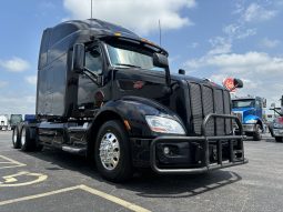 Used 2021 Peterbilt 579 Sleeper in Sauget Illinois