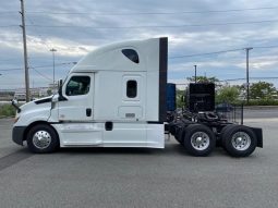 Used 2019 Freightliner Cascadia 126 Sleeper in North Bergen New Jersey