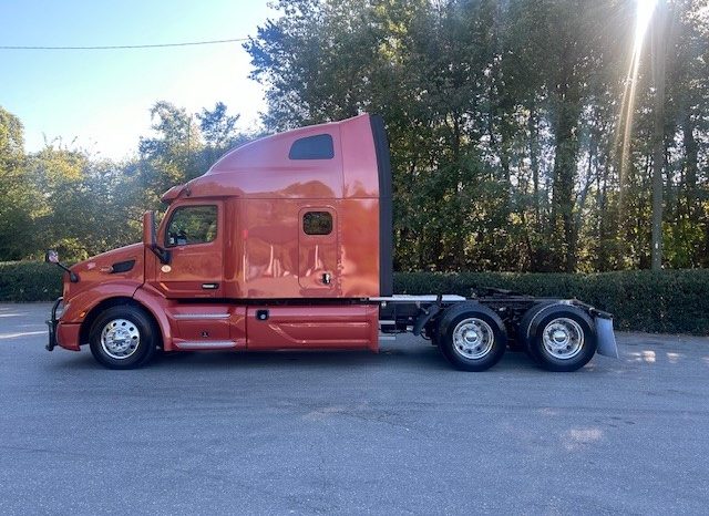 
								Used 2020 Peterbilt 579 Sleeper in Charlotte North Carolina full									