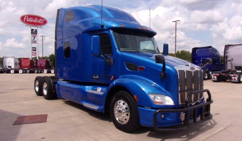 
								Used 2020 Peterbilt 579 Sleeper in Van Buren Arkansas full									