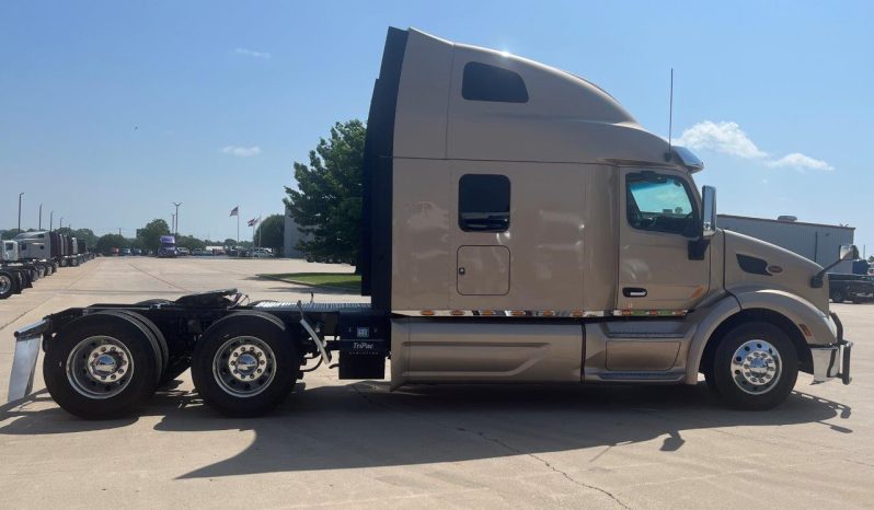 
								Used 2021 Peterbilt 579 Sleeper in Strafford Missouri full									