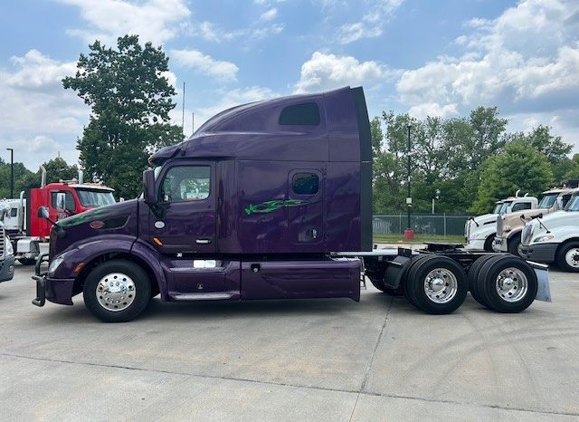 
								Used 2021 Peterbilt 579 Sleeper in Charlotte North Carolina full									