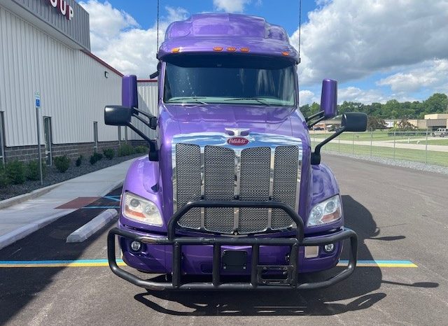 
								Used 2021 Peterbilt 579 Sleeper in Cincinnati Ohio full									