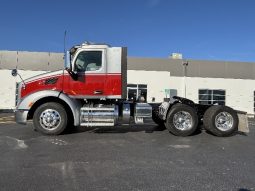 Used 2015 Peterbilt 579 Day Cab in Sauget Illinois