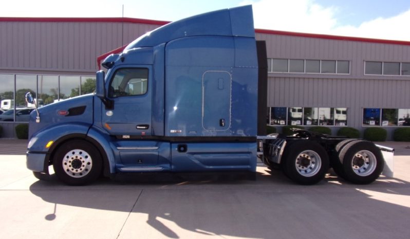 
								Used 2018 Peterbilt 579 Sleeper in Raleigh North Carolina full									