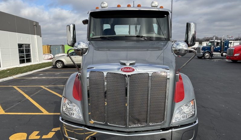 
								Used 2018 Peterbilt 579 Day Cab in Sauget Illinois full									