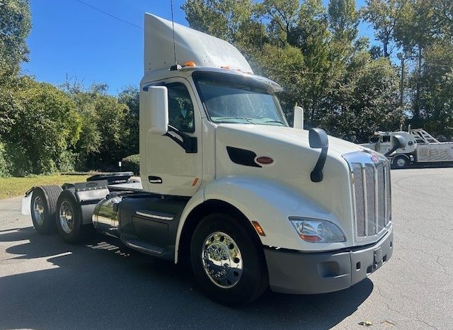 
								Used 2020 Peterbilt 579 Day Cab in Charlotte North Carolina full									