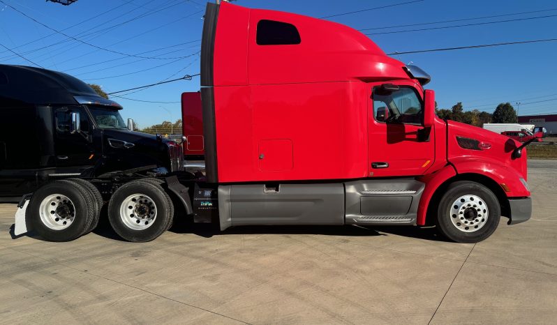 
								Used 2020 Peterbilt 579 Sleeper in Charlotte North Carolina full									