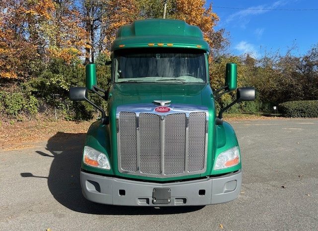 
								Used 2019 Peterbilt 579 Sleeper in Charlotte North Carolina full									