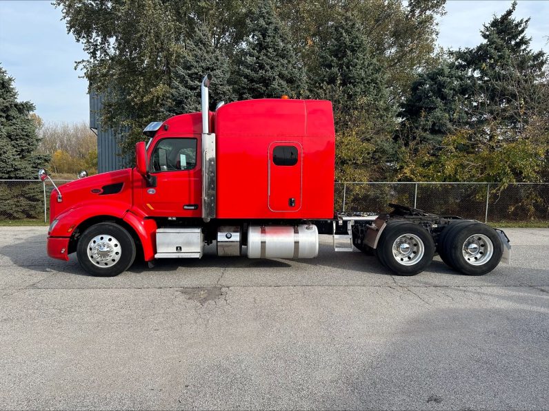 
								Used 2020 Peterbilt 579 Sleeper in Portage Indiana full									