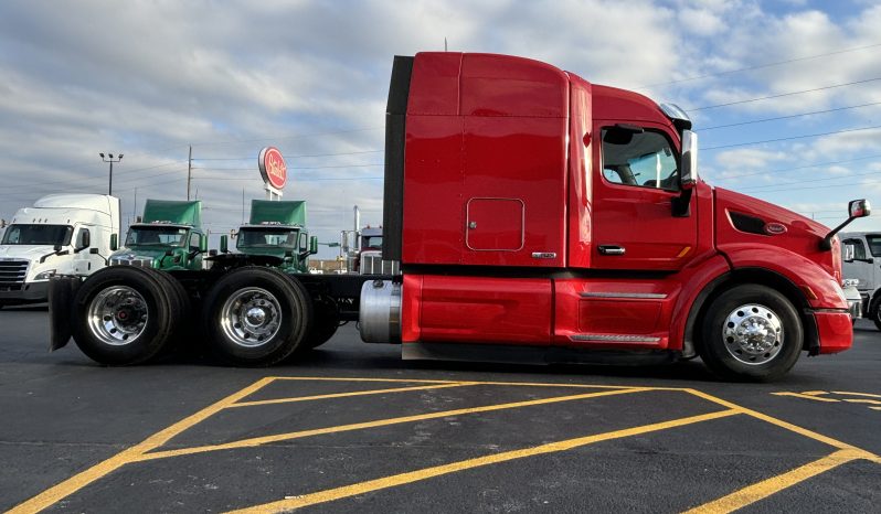 
								Used 2020 Peterbilt 579 Sleeper in Sauget Illinois full									