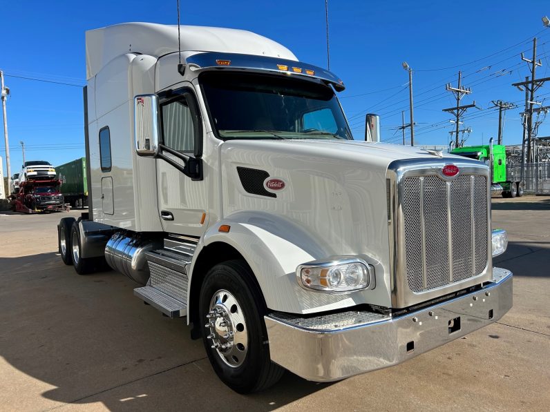 
								Used 2021 Peterbilt 567 Sleeper in Joplin Missouri full									