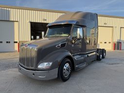 Used 2021 Peterbilt 579 Sleeper in Strafford Missouri