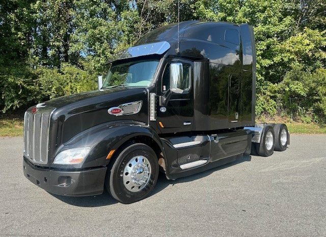 
								Used 2021 Peterbilt 579 Sleeper in Greensboro North Carolina full									