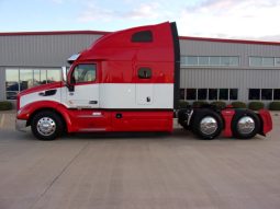 Used 2022 Peterbilt 579 Sleeper in Van Buren Arkansas