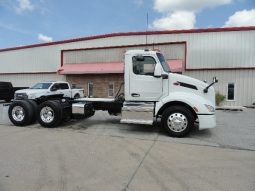 Used 2023 Peterbilt 579 Day Cab in O’Fallon Missouri