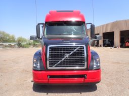 Used 2019 Volvo VNL64T670 Sleeper in Laredo Texas