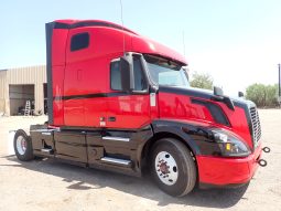 Used 2019 Volvo VNL64T670 Sleeper in Laredo Texas