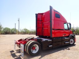 Used 2019 Volvo VNL64T670 Sleeper in Laredo Texas