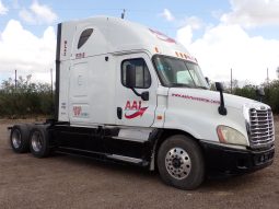 Used 2013 Freightliner Cascadia 125 Sleeper in Laredo Texas