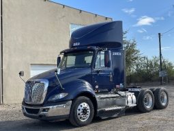 Used 2015 International PROSTAR 122 Day Cab in Laredo Texas