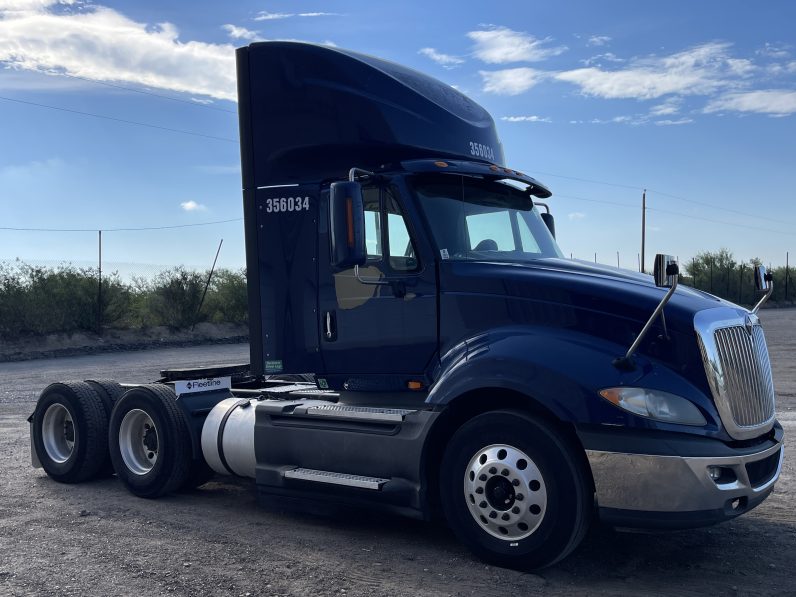 
								Used 2015 International PROSTAR 122 Day Cab in Laredo Texas full									