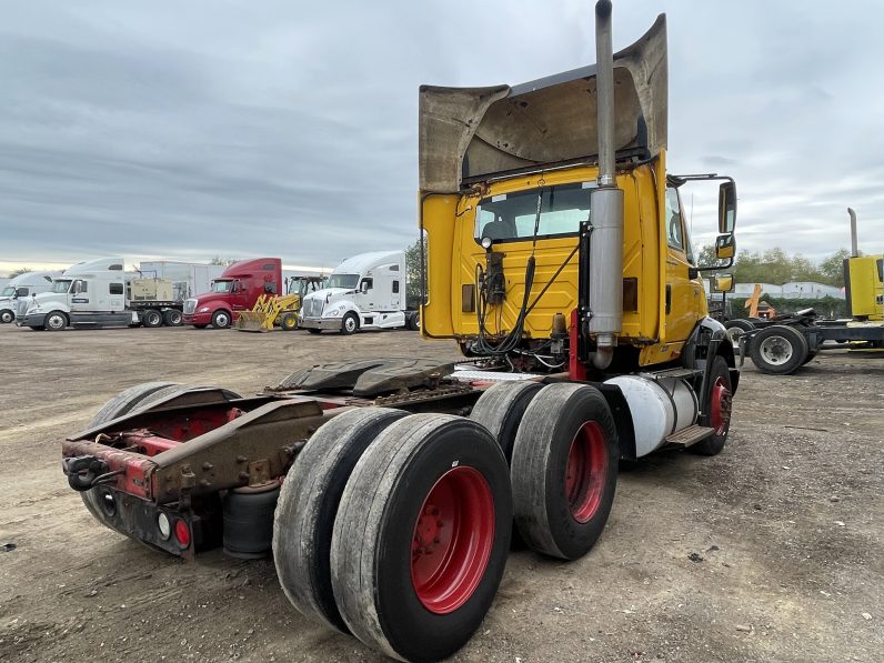 
								Used 2006 International 86000 Day Cab in Laredo Texas full									