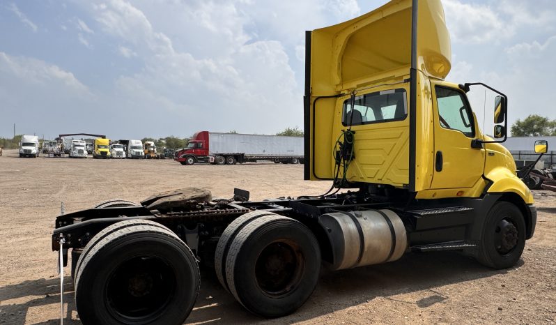 
								Used 2018 International RH613 Day Cab in Laredo Texas full									