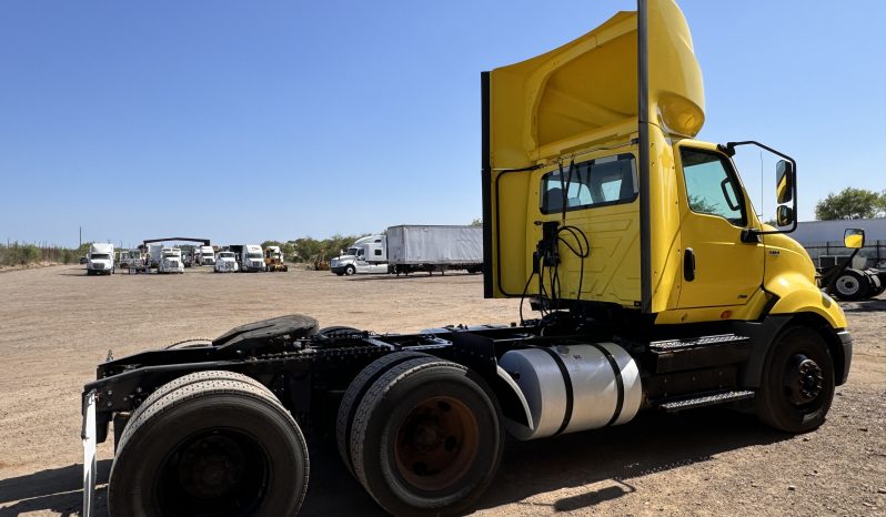 
								Used 2018 International RH613 Day Cab in Laredo Texas full									