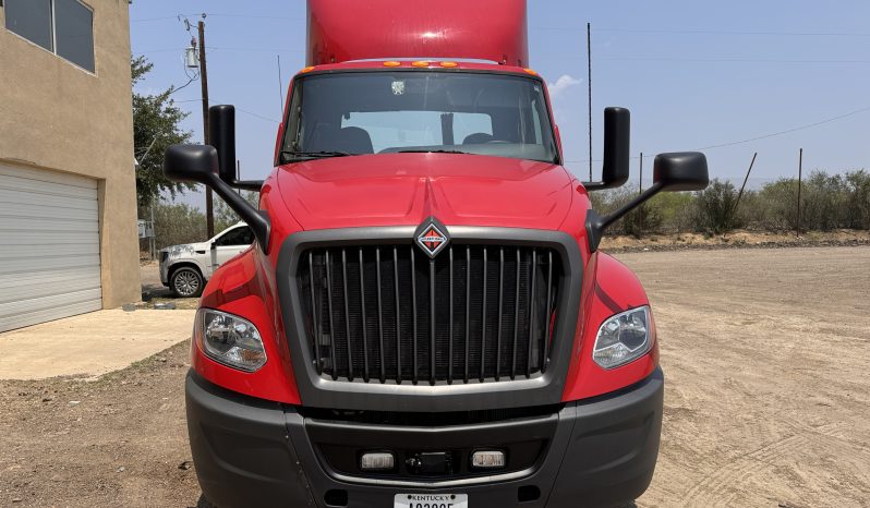 
								Used 2018 International LT Day Cab in Laredo Texas full									