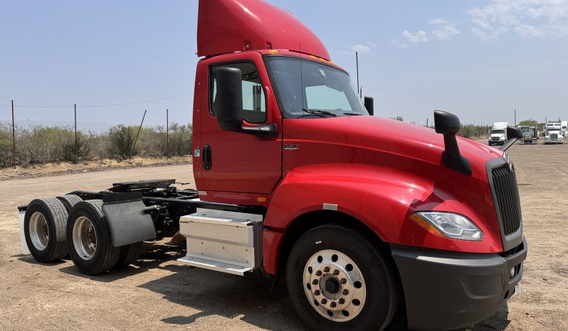 
								Used 2018 International LT Day Cab in Laredo Texas full									