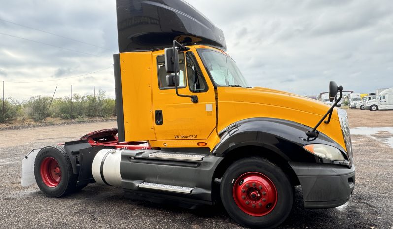 
								Used 2017 International PROSTAR 122 Day Cab in Laredo Texas full									