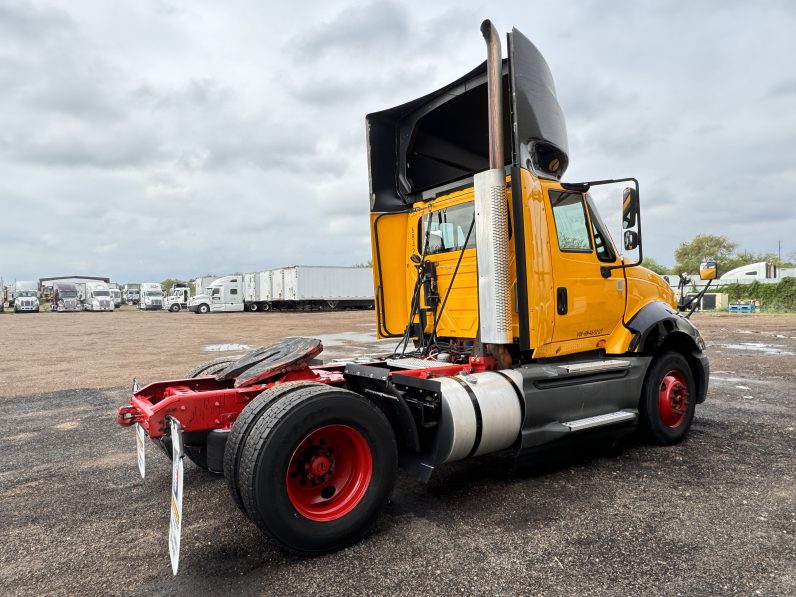 
								Used 2017 International PROSTAR 122 Day Cab in Laredo Texas full									