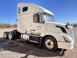 Used 2012 Volvo VNL Sleeper in Laredo Texas