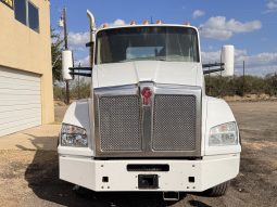 Used 2016 Kenworth T880 Day Cab in Laredo Texas