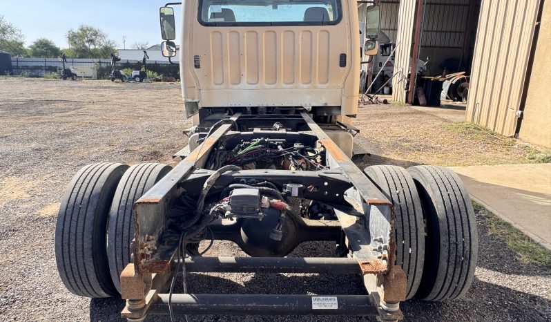 
								Used 2010 Freightliner Day Cab in Laredo Texas full									