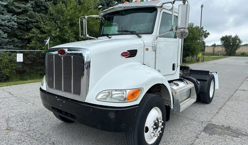 
								Used 2015 Peterbilt 337 Day Cab in Portage Indiana full									